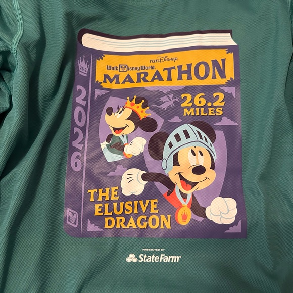 runDisney 2026 Walt Disney World Marathon Long Sleeve Tech Tee - Picture 2 of 4
